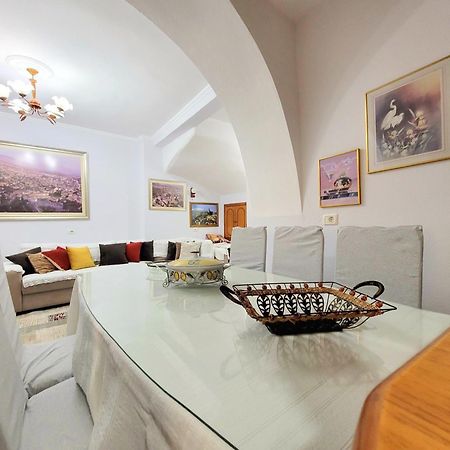 Marbi Guest House Gjirokastër Eksteriør billede