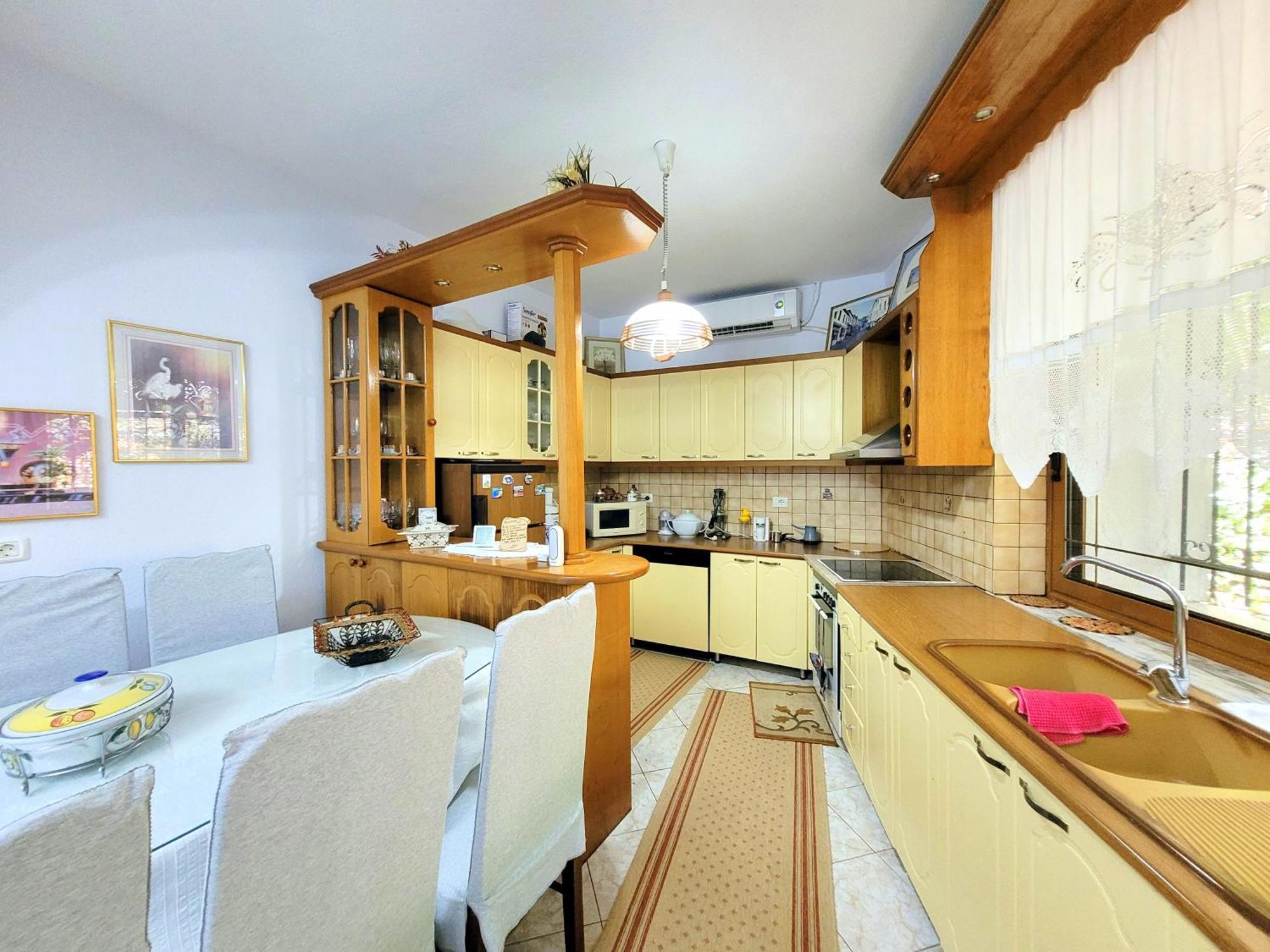 Marbi Guest House Gjirokastër Eksteriør billede