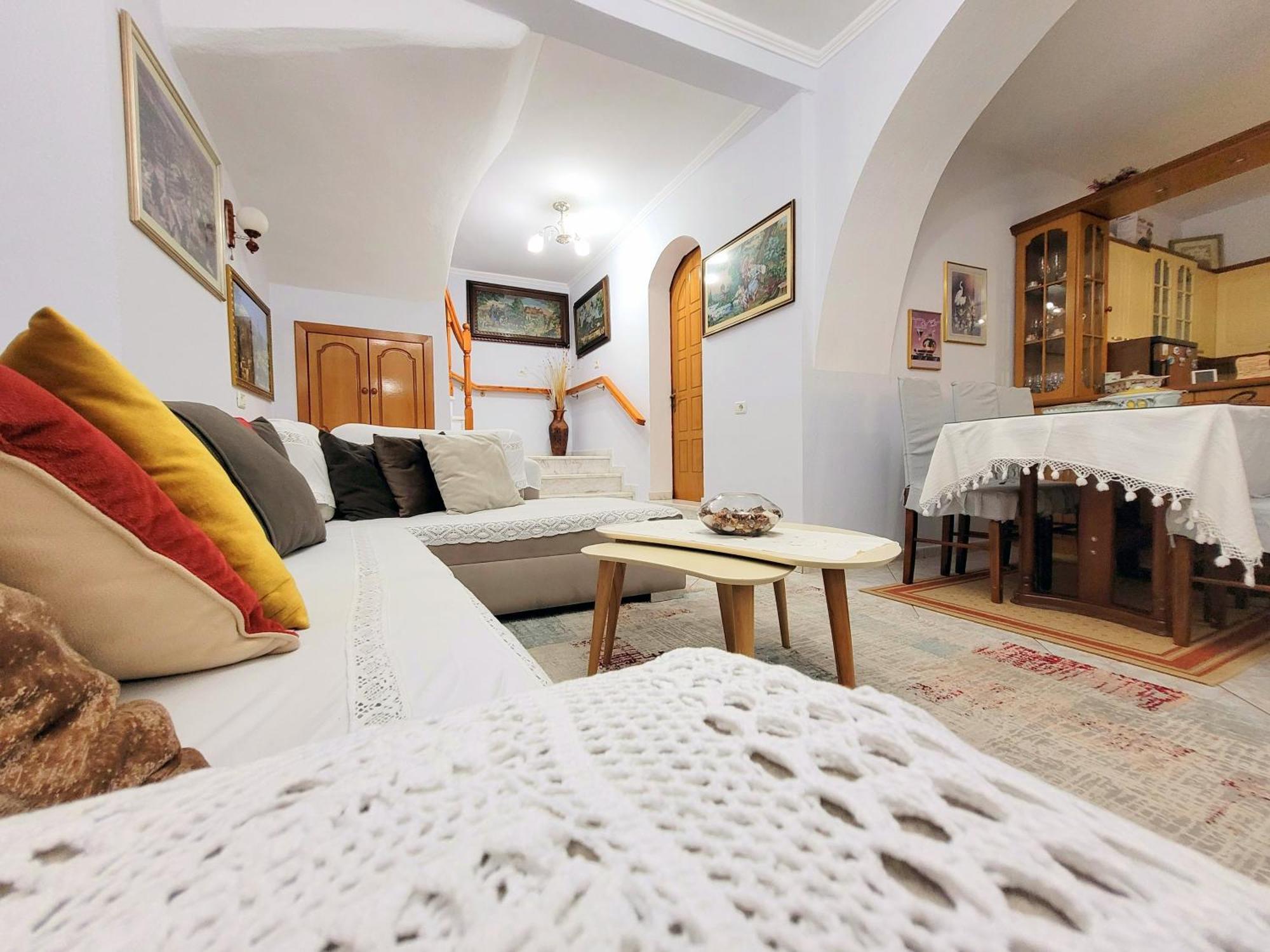 Marbi Guest House Gjirokastër Eksteriør billede